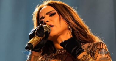 LA FUERZA DE GLORIA TREVI ANTE EL CLIMA TAPATÍO