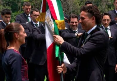 INICIA EL SUEÑO MUNDIALISTA: SHEINBAUM ABANDERA A LA SELECCIÓN