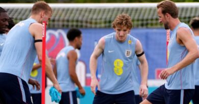 SUSTRAEN PERTENENCIAS DE LA SELECCIÓN INGLESA EN KANSAS