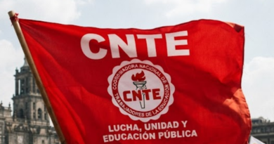 CNTE PROTESTA DURANTE ACTO DE CSP EN ZACATECAS