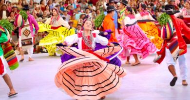 EN OAXACA VIBRAN EL FOLCLOR, ARTE Y FE