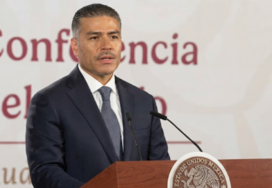 LA GOBERNADORA MINIMIZA SU NEGOCIACIÓN PARA ENTREGAR DATOS A EU
