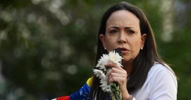 MACHADO ASEGURA QUE VENEZUELA NECESITA SU PRESENCIA