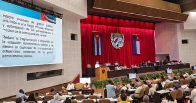 CUBA REESTRUCTURA SUS ORGANISMOS PÚBLICOS