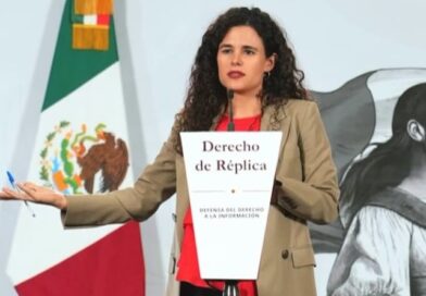 EL ALCALDE EXPLICA LA DISTINCIÓN ENTRE OPINIÓN Y NOTICIAS