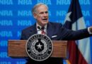 GREG ABBOTT IMPONE SANCIONES A PROVEEDORES MÉDICOS