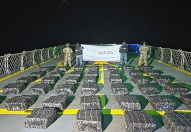 LA MARINA DECOMISA MÁS DE UNA TONELADA DE COCAÍNA PRESUNTA