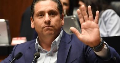 NIÑO DE RIVERA ACUSA A PRESIDENTA DE QUERER CONTROLAR MEDIOS