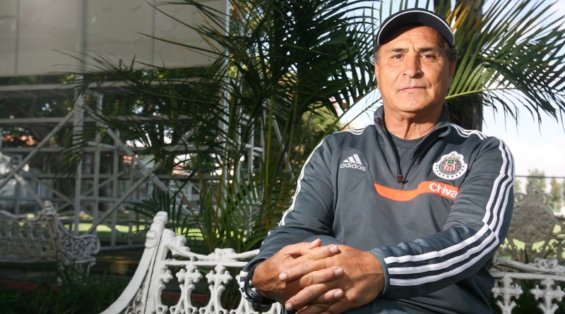NO COINCIDEN CON EL INTERÉS