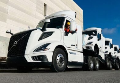 VOLVO INICIA EXPORTACIÓN A TRAVÉS DEL PUENTE COLOMBIA