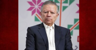 ZALDÍVAR EXPLICA POR QUÉ LOS PRÓFUGOS NO PUEDEN SER CANDIDATOS