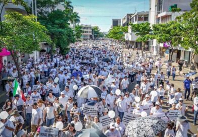 DOS AÑOS DE NARCOGUERRA EN SINALOA GENERAN MARCHAS DE HARTAZGO