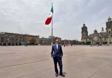 PETRO Y SHEINBAUM SE ENCUENTRAN EN PALACIO