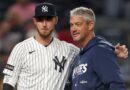 YANKEES BARREN A RED SOX
