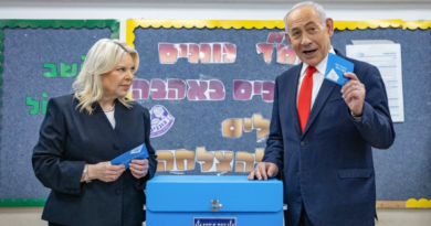 ACUDE NETANYAHU A VOTAR EN JERUSALÉN