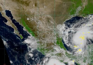 AVANZA TORMENTA ISAÍAS POR GOLFO MEXICANO