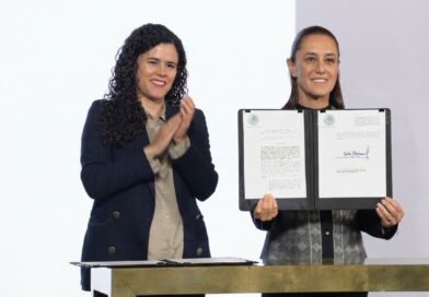 FIRMA PRESIDENTA REFORMA SOBRE DOBLE NACIONALIDAD