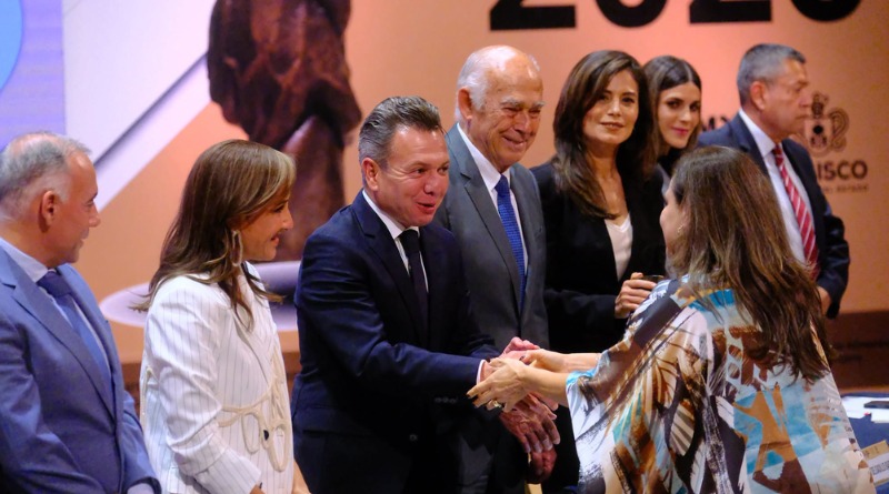 GALARDONAN A ORGANIZACIONES POR LABOR SOCIAL