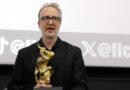 JAMES GRAY DEVELA UNA BUTACA CON SU NOMBRE EN EL FICM