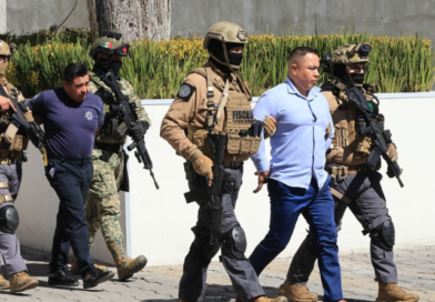 PEGAN CON ENJAMBRE, PERO SE QUEDAN CORTOS